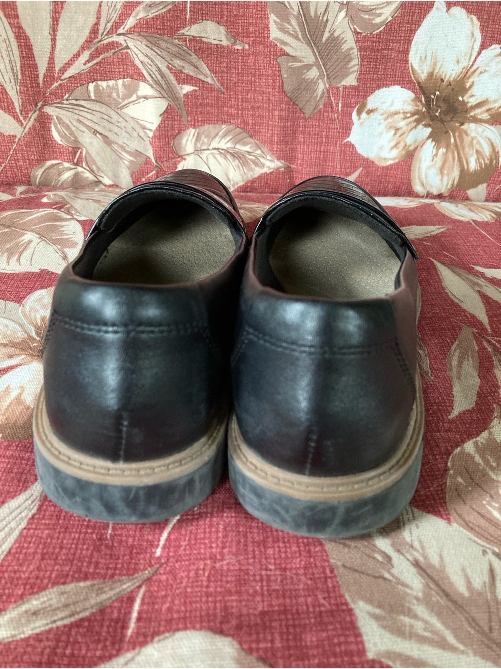 Clarks Size 7.5 Raisie Arlie black slip on leather loafers - Picture 5 of 12